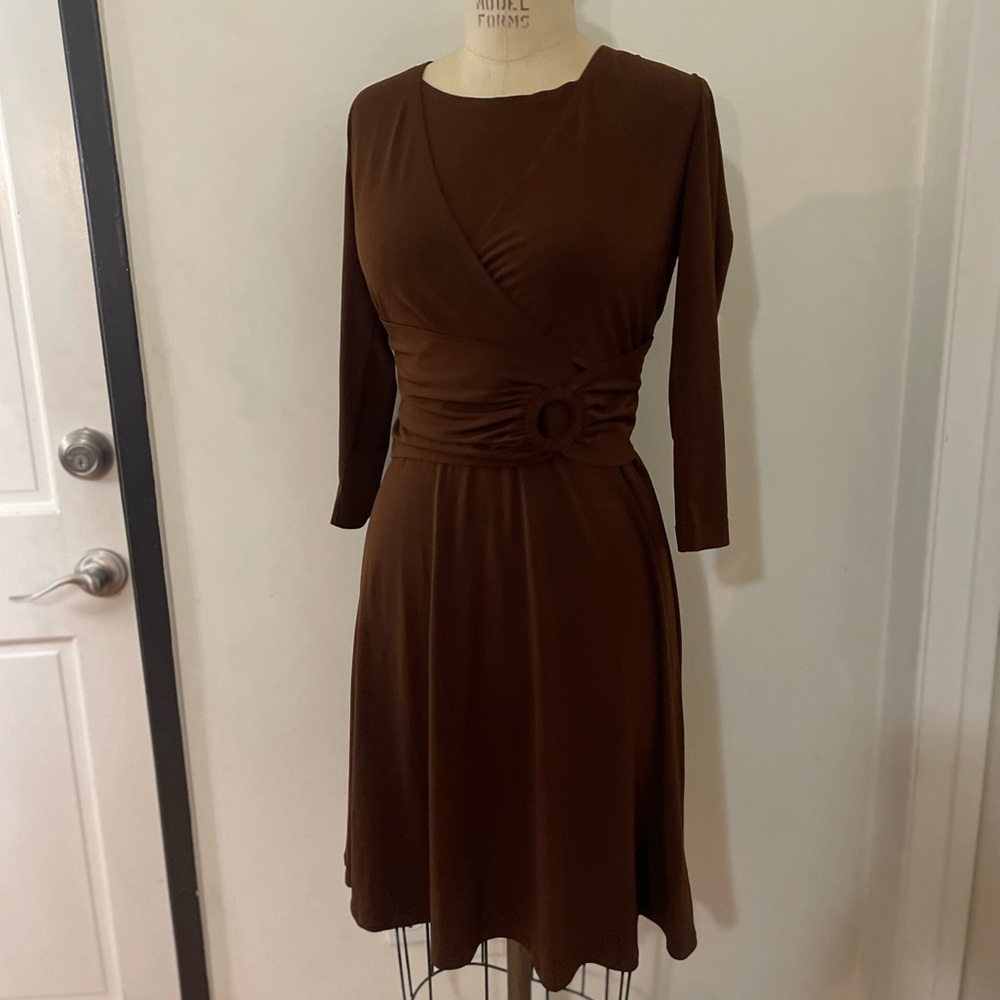 MISS DORBY BROWN WRAP NECKLINE KNIT STRETCH DRESS - Picture 8 of 8